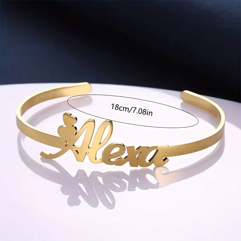 PULSERA CON NOMBRE Y CORAZON