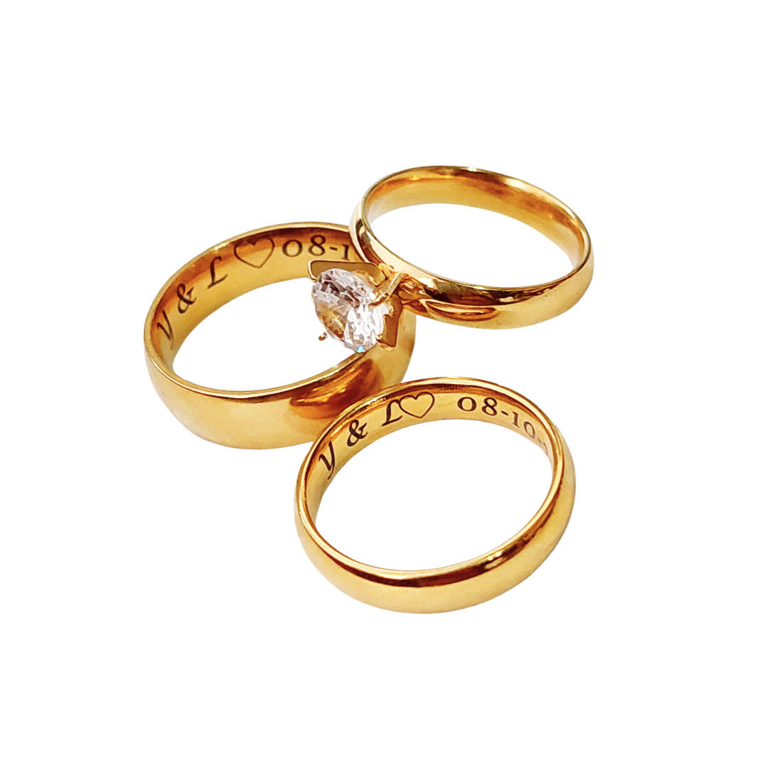 Trio van matte paarringen met gouden rand