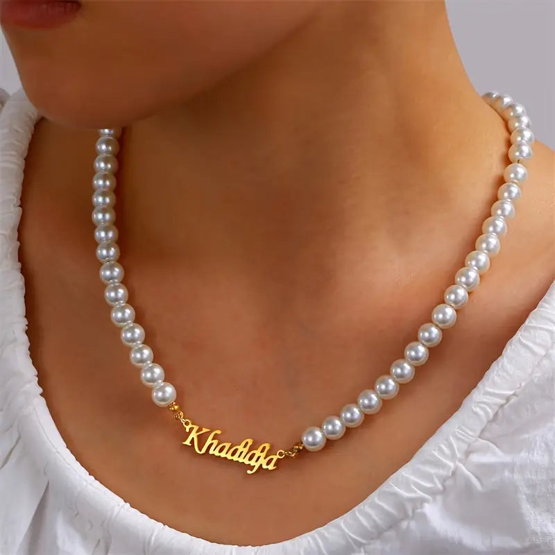 COLLAR CON NOMBRE PARA NIÑAS CON PERLAS DE NACAR