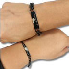 DUO DE PULSERAS ESCLAVAS CON HUELLAS DACTILARES EN FORMA DE CORAZÓN