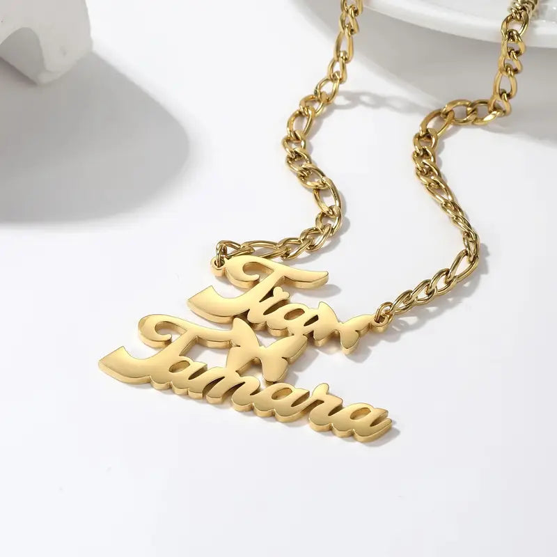 COLLAR CON NOMBRE TRIPLE LINEA Y MARIPOSA