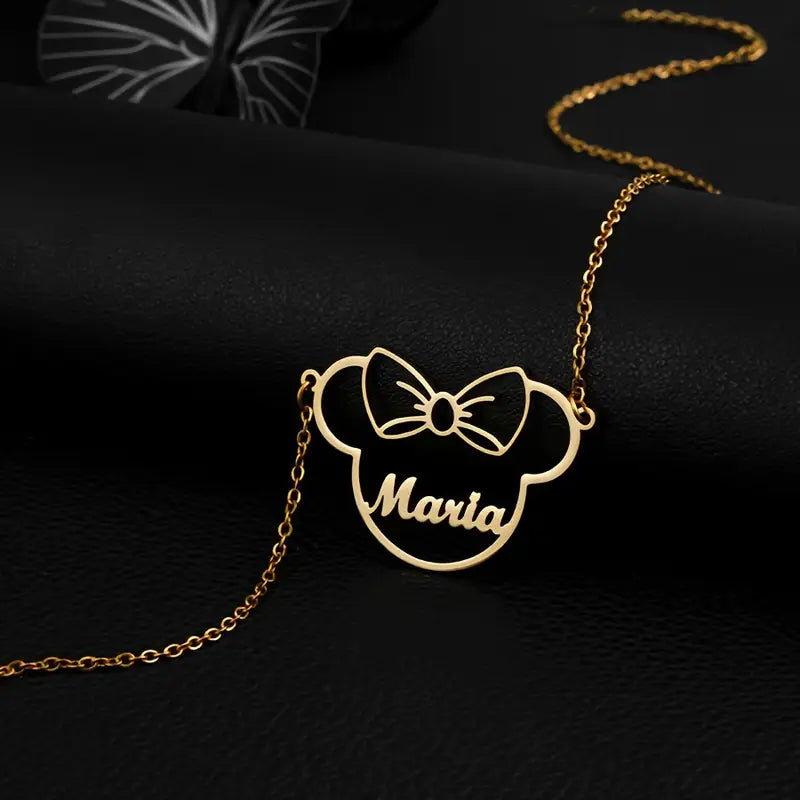 COLLAR CON NOMBRE MINNIE