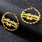 ARETES HOOPS ENTORCHADO CON MARIPOSAS