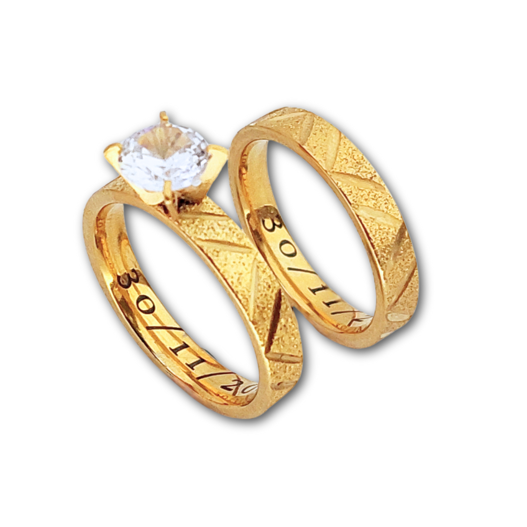 Paar ringen zirkoon + gouden diamanten matte ring