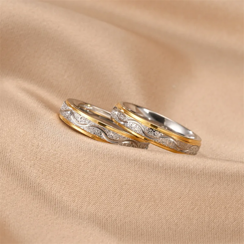 DUO DE ANILLOS PARA PAREJA BICOLOR ESCARCHADOS