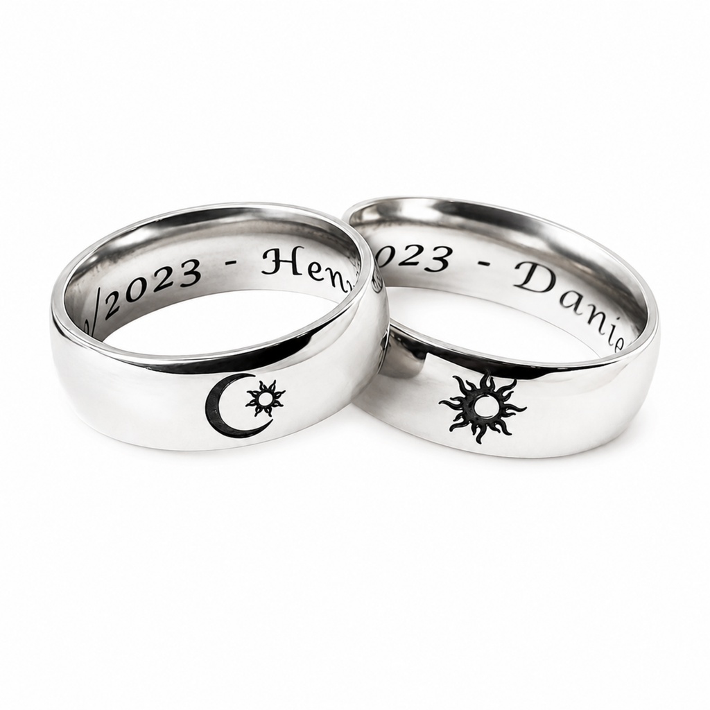 Smooth silver couple rings