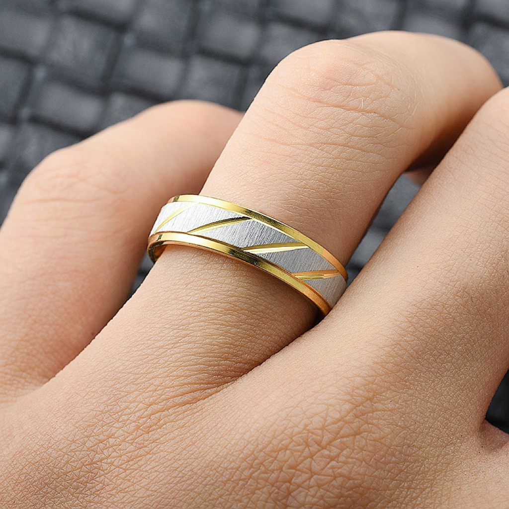 Two-tone couple rings with zircons (Pre order)