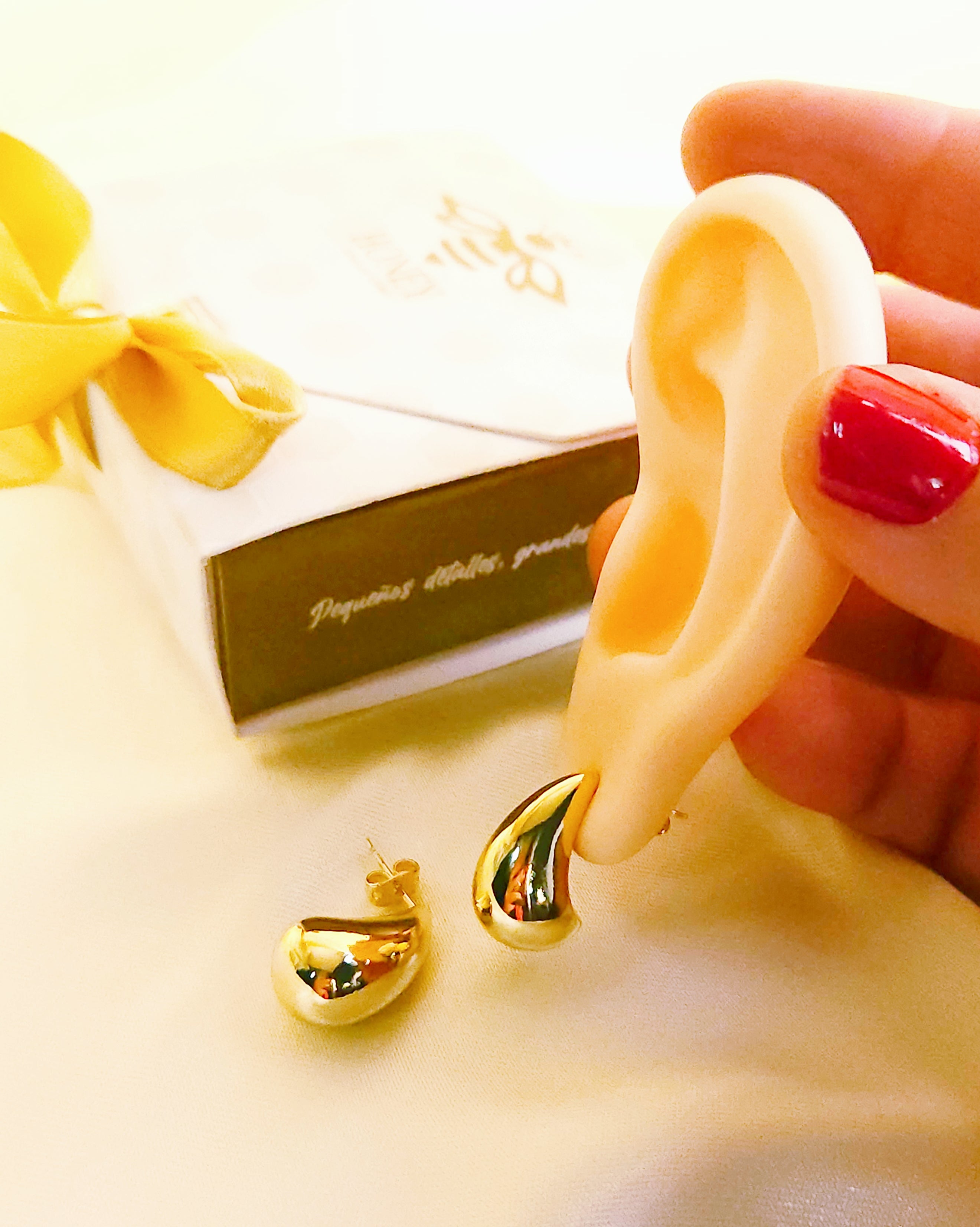 Aretes gota