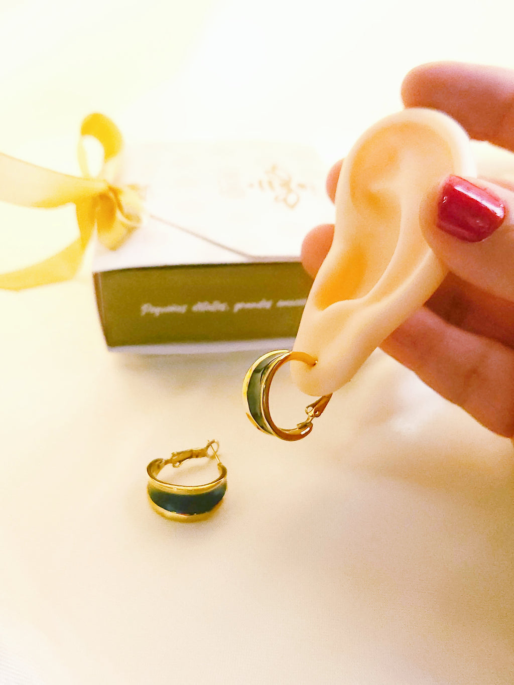 Enameled candonga earrings
