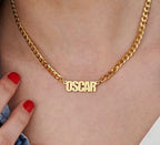 Female necklace with name in capital letters and thick chain