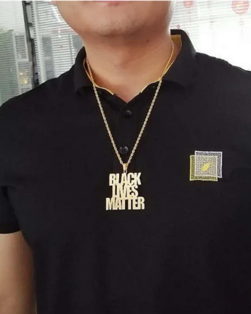 COLLAR CON TRIPLE NOMBRE Y CADENA GRUESA
