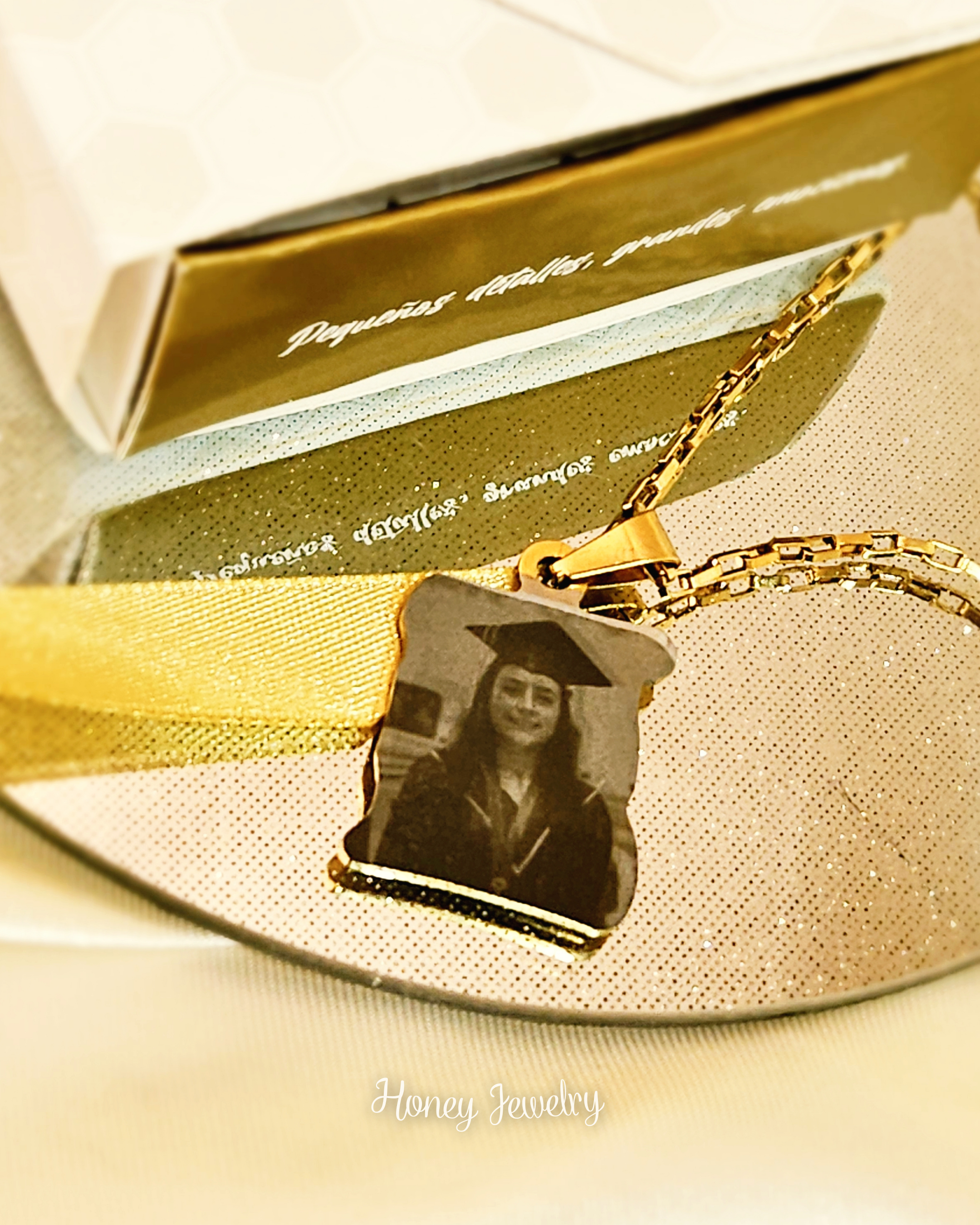 Parchment plate necklace