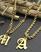 COLLAR INICIAL