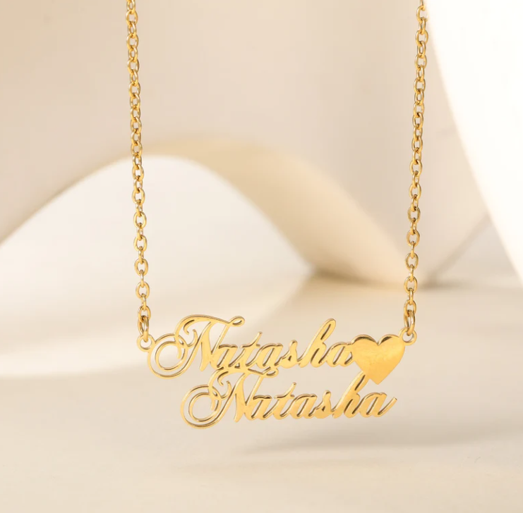 COLLAR CON DOBLE NOMBRE DOBLE Y CORAZON