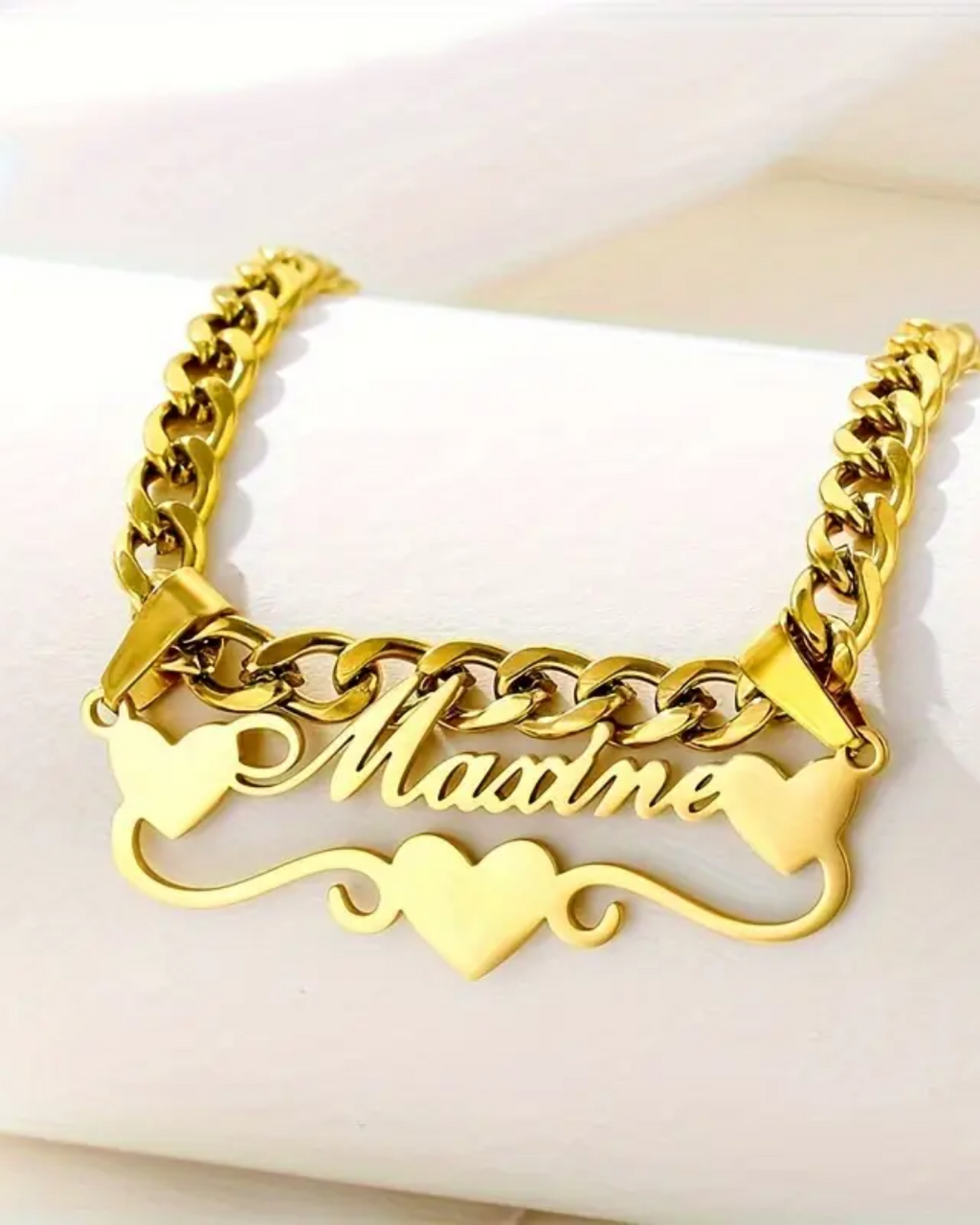 COLLAR CON NOMBRE CON MARCO CORAZON + CADENA GRUESA