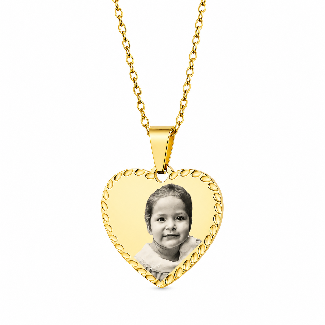 Heart necklace bordered with photo engraving