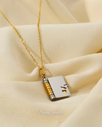 COLLAR LIBRO DE AMOR MINI