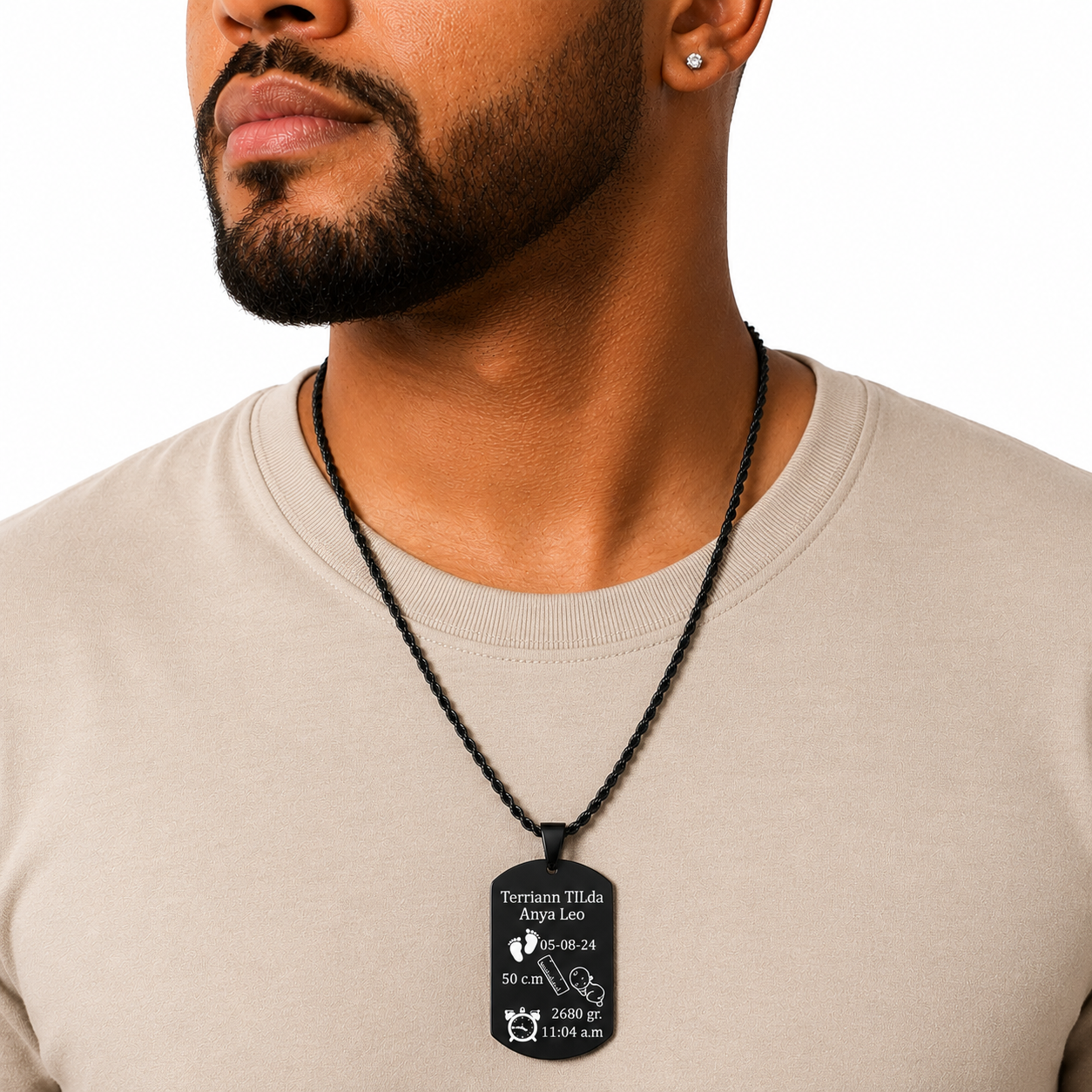 Collar placa personalizado con datos de nacimiento de tu bebé