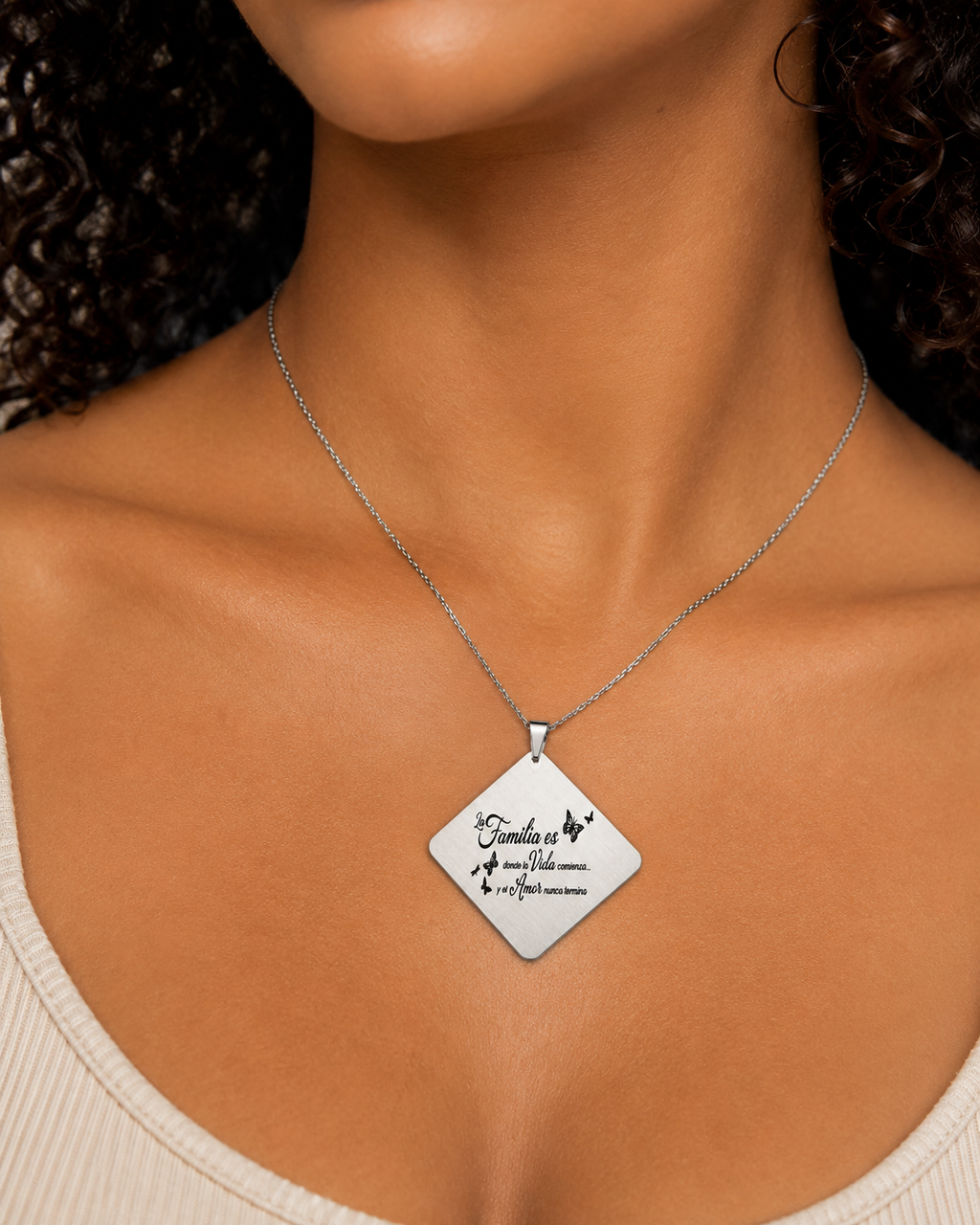 Collar placa rombo personalizada