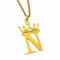 Collar inicial con corona rey