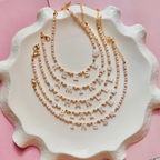 COLLAR INICIALES EN NACAR + CRISTALES BLANCOS