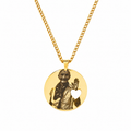 Collar placa redonda con corazon calado