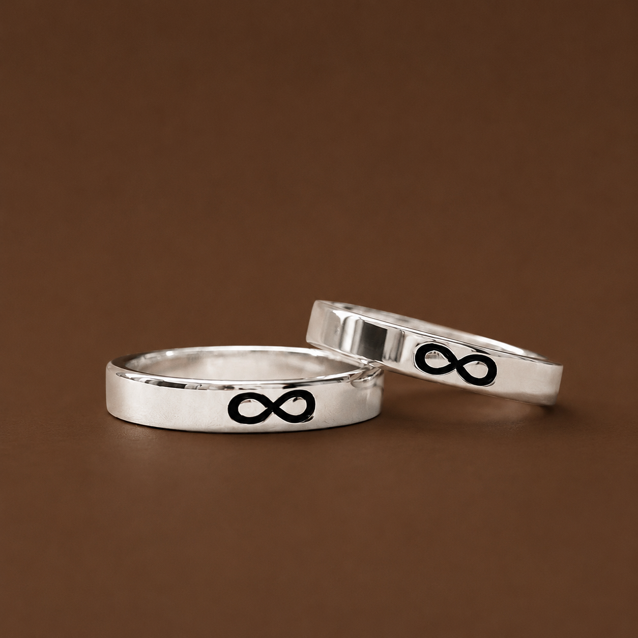 Duo de Anillos Infinito — Plata Ley 925
