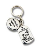 Juego de llavero: Relicario redondo liso  + placa personalizada