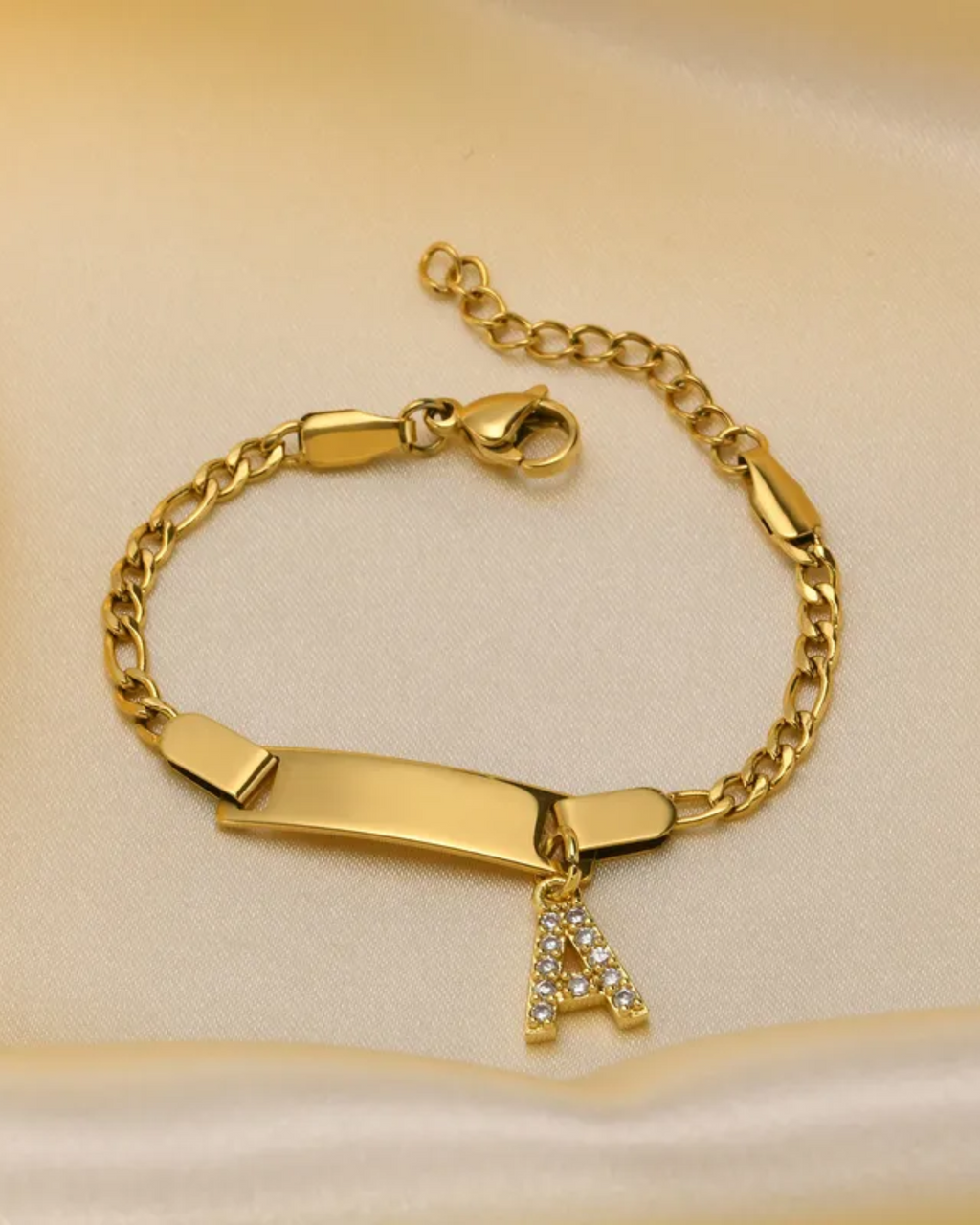 Pulsera para niños con inicial (PRE ORDEN)