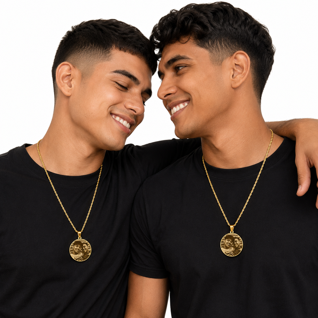 Foto-geëtste plaatketting