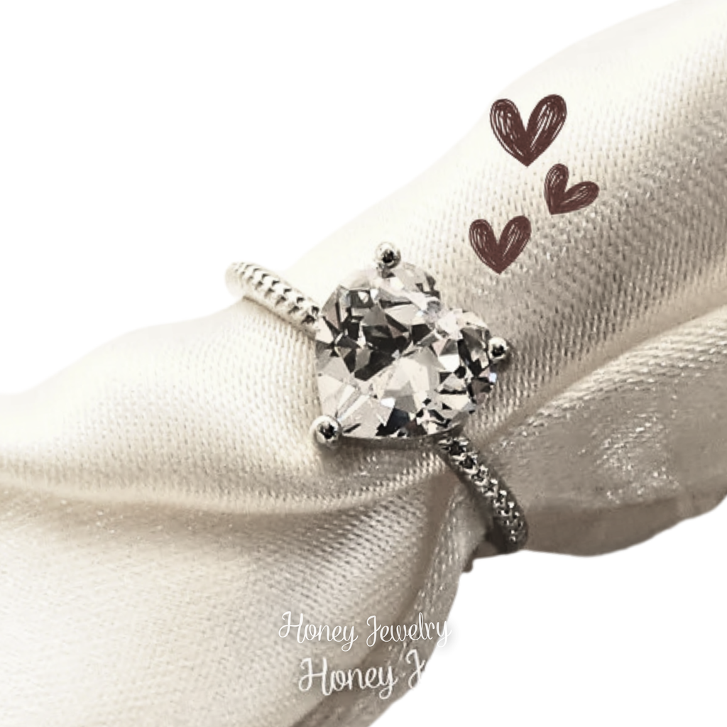 heart zircon ring (last size - size 5.5)