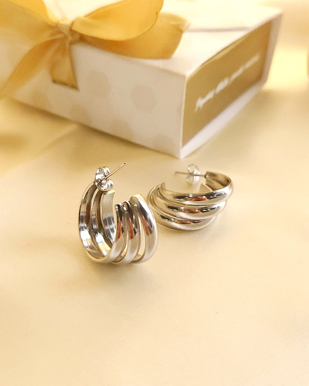 Hoop earrings x 3