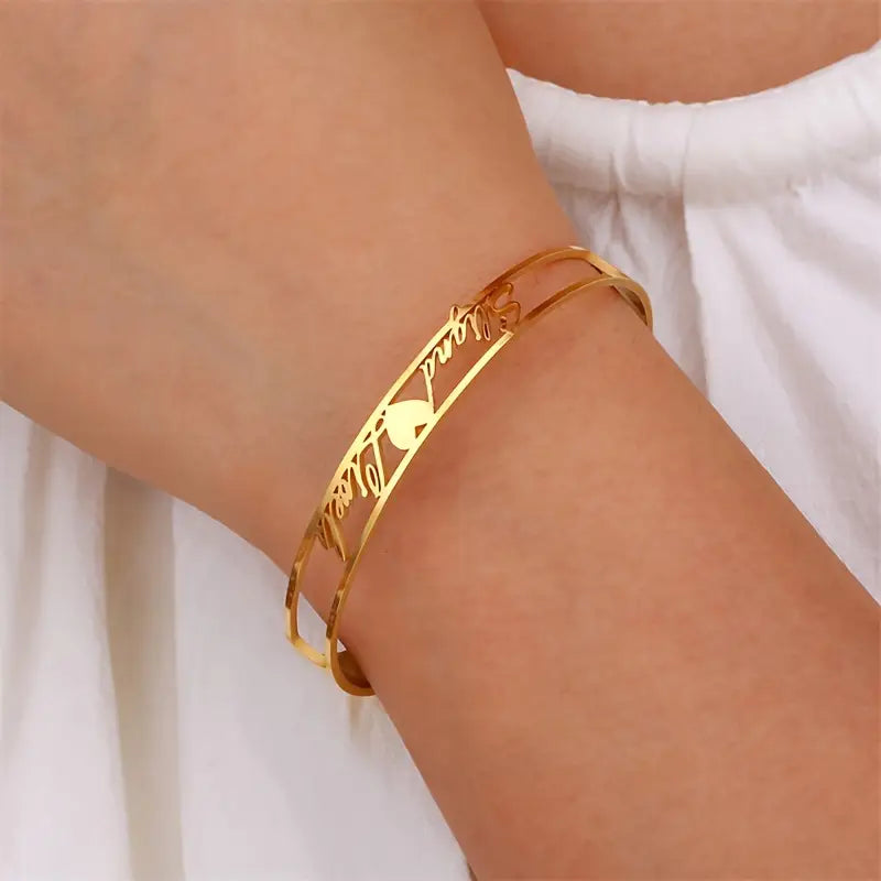 PULSERA CON NOMBRE